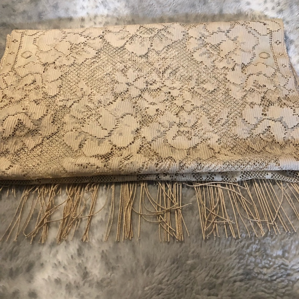 68” Table Runner w/o the fringe